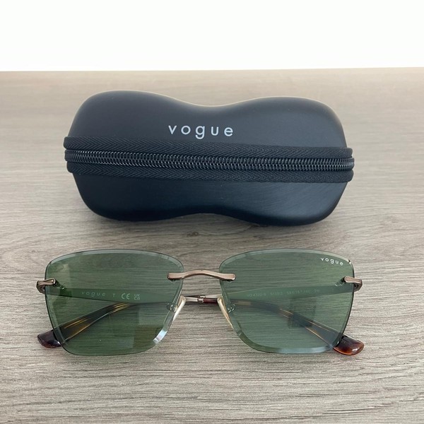 Vogue 4332-S 5138/2