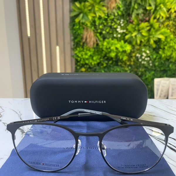 Tommy Hilfiger titanium  TH 2276 TI7 TH 2387 KU0